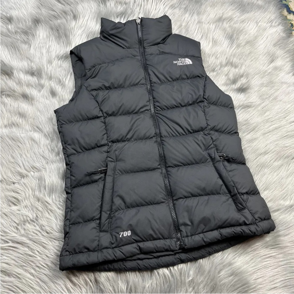 The North Face Black 700 Goose Down Puffer Vest